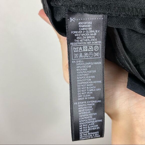 Forever 21 Black Floral Lace Pencil Skirt - Picture 5 of 5